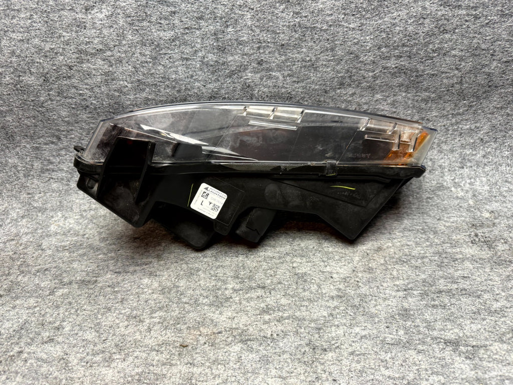 ♦️2017-2023 TESLA MODEL 3 FRONT LEFT SIDE FOG LIGHT LAMP LED OEM, 1077391-00-F