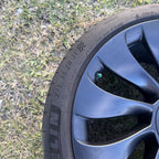 20-25 Tesla Model Y PERFORMANCE OEM 21" FRONT Wheel And Tire
