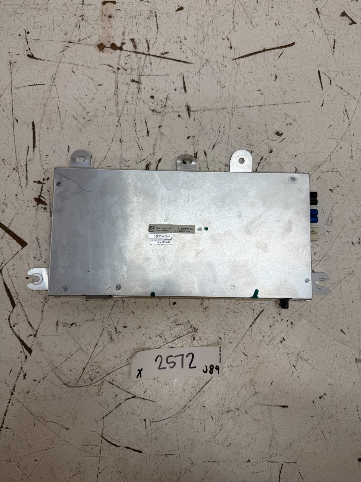 2016-2020 Tesla Model X MX Central Body Control Module Computer 1045451-00-E