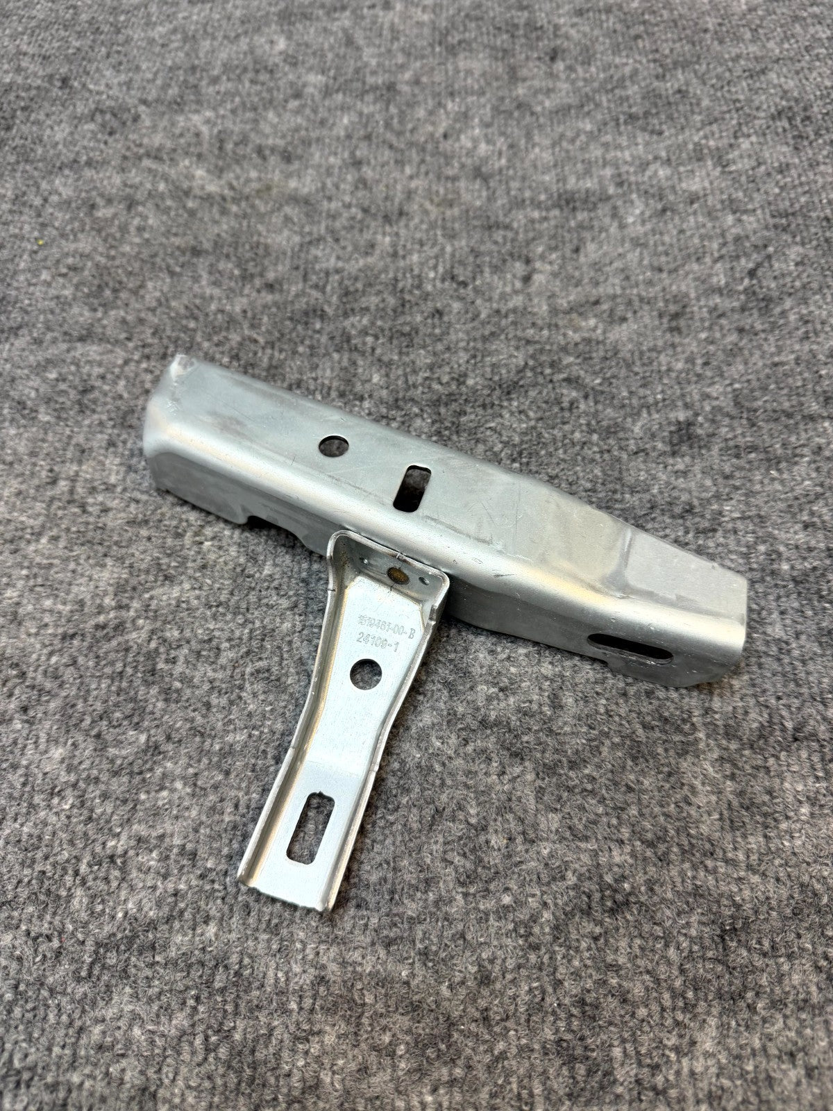 2020 - 2024 TESLA MODEL Y LEFT SIDE INSTRUMENT PANEL RISER OEM, 1493875-00-C