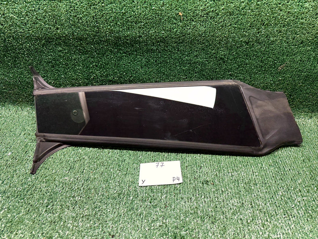 ♦️20 - 24 TESLA MODEL Y UPPER LEFT SIDE B PILLAR MOLDING TRIM OEM, 1516255-00-D
