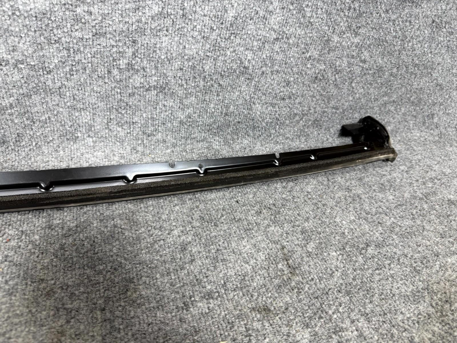2016-2020 Tesla Model X Upper Left Side Falcon Door Glass Seal OEM, 1072079-90-D