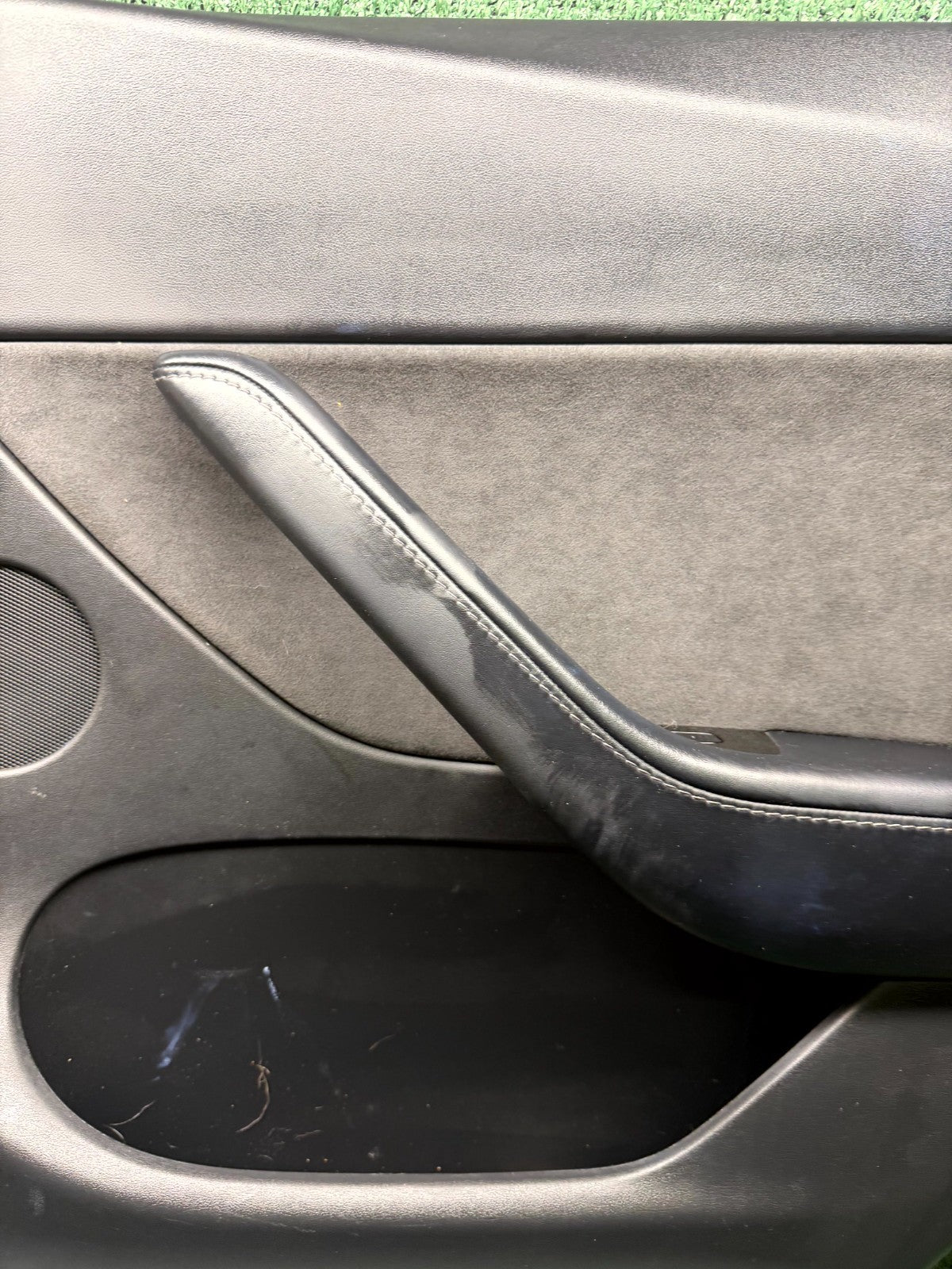 ♦️2020 - 2023 TESLA MODEL Y REAR RIGHT SIDE DOOR PANEL TRIM OEM, 14983886-00-A