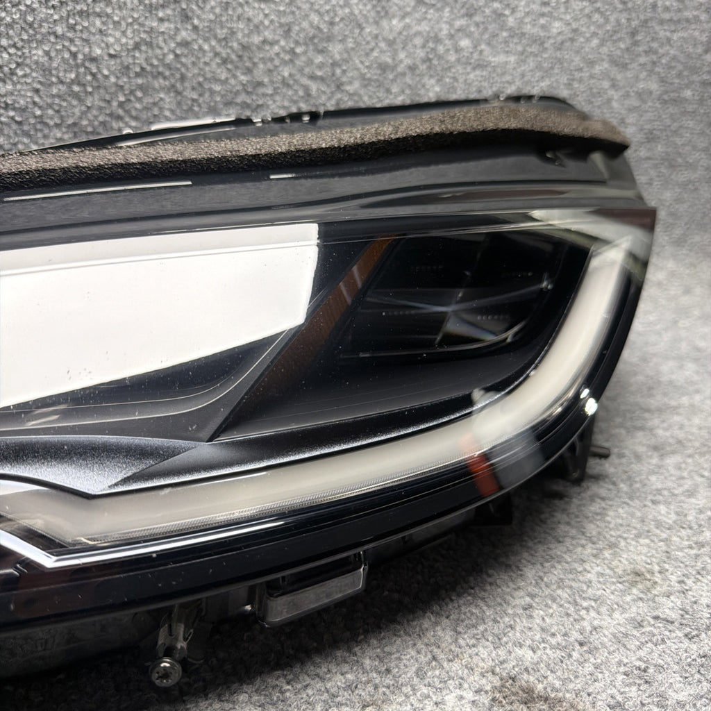 2024-2025 TESLA MODEL 3 HEADLIGHT OEM LEFT LH DRIVER SIDE LED 1694086-00-G