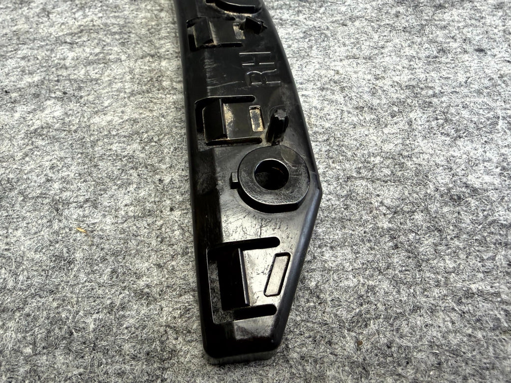 ♦️17 – 23 TESLA MODEL 3 FRONT RIGHT SIDE BUMPER FENDER BRACKET OEM, 1084182-00-E