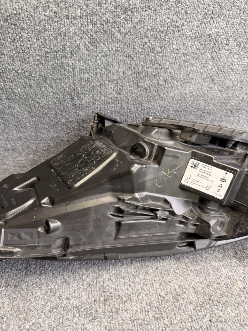 OEM 21-24 Tesla Model 3-Y Right Passenger Matrix LED Headlight 1514953-00-D