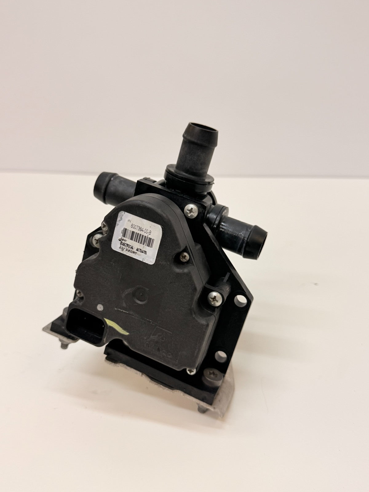 2012-2020 Tesla Model S Water Pump Cooling System Electric Motor W/ Bracket