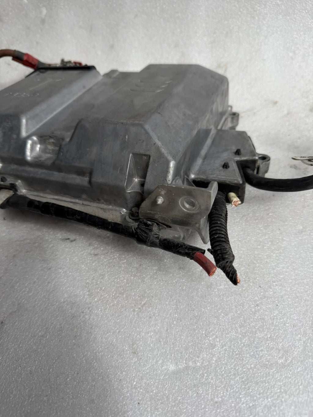 ♦️17–23 TESLA MODEL 3 FRONT ELECTRICAL CONTROL MODULE SYSTEM OEM, 1118182-04-H