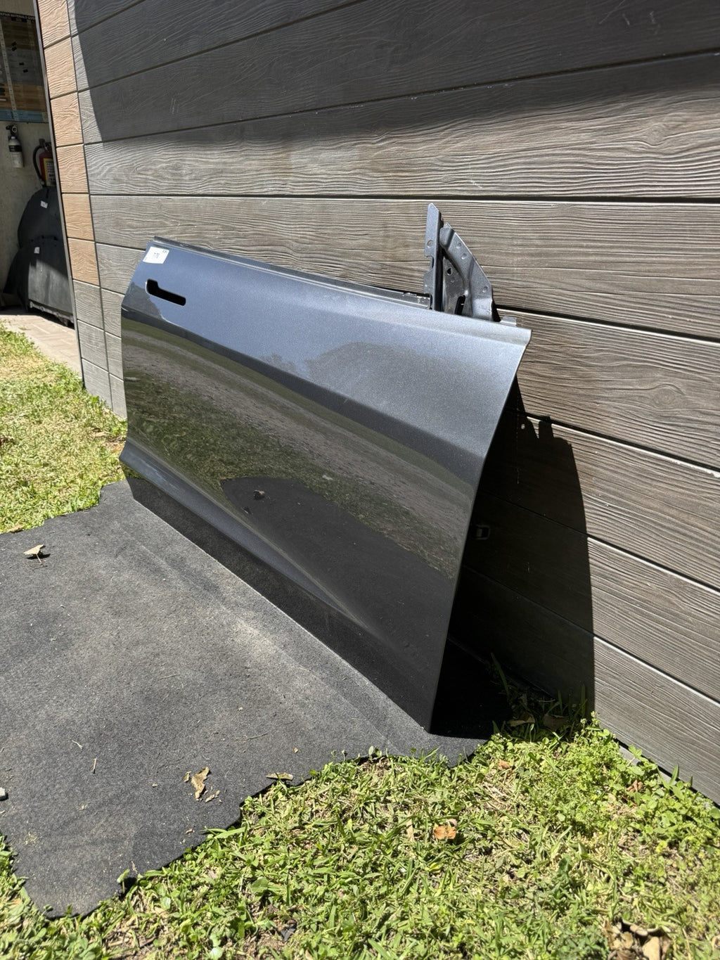 2017-2023 TESLA MODEL 3 FRONT RIGHT PASSENGER SIDE DOOR SHELL PANEL GRAY OEM