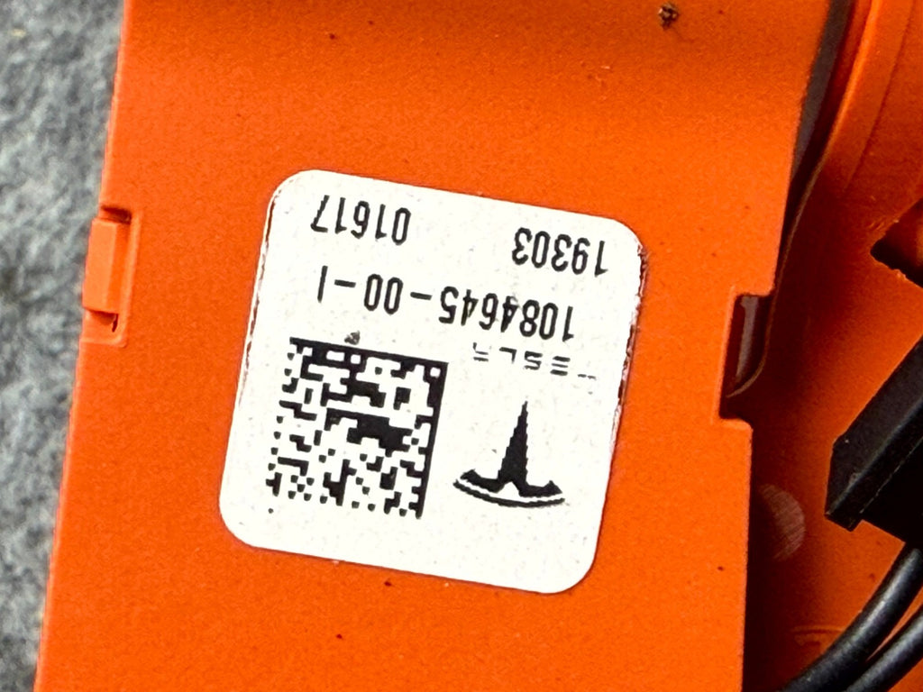 ♦️17 – 23 TESLA MODEL 3 BATTERY HV HIGH VOLTAGE DC INPUT PLUG OEM, 1084645-00-I