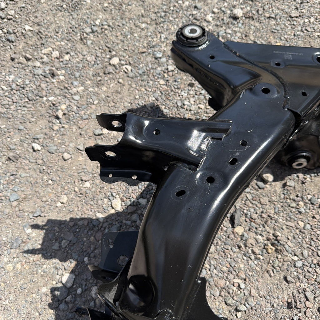 17-24 Tesla Model 3 Y Rear Suspension Subframe Cradle Crossmember 1044580-00-D