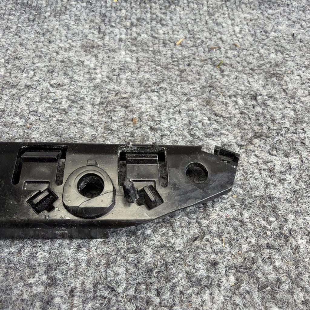 2017-23 Tesla Model 3 Front Right Bumper to Fender Support Bracket 1084182-00-E