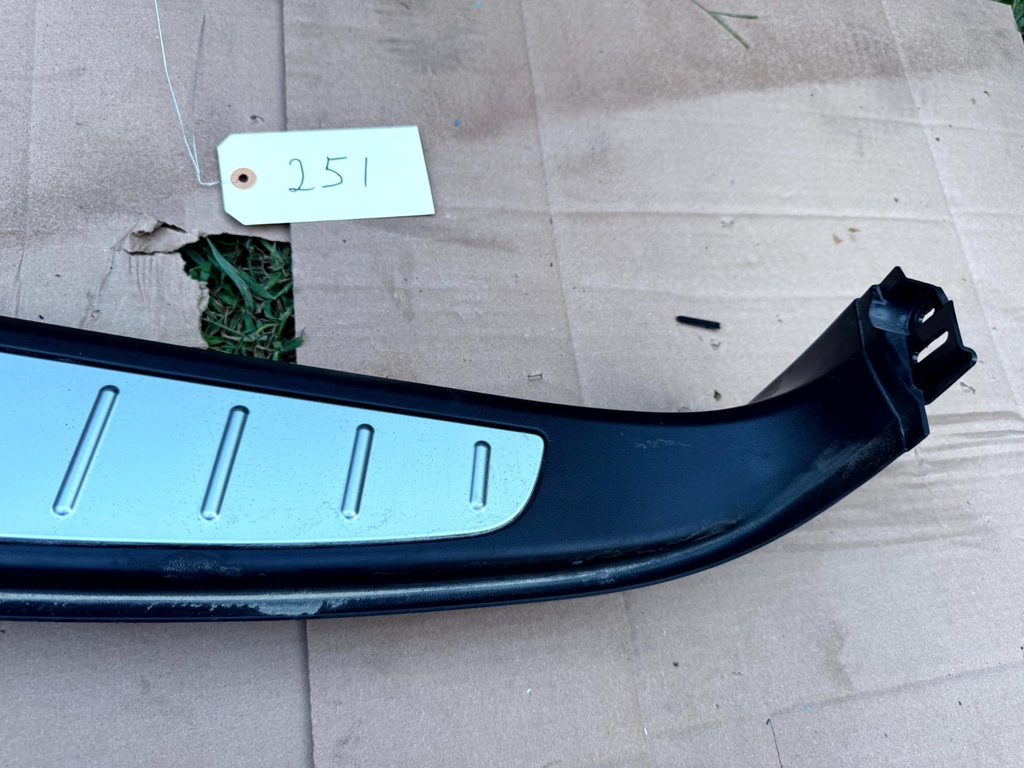 ♦️2016-2020 Tesla Model X Rear Trunk Latch Lock Sill Scuff Plate Trim,105038100D