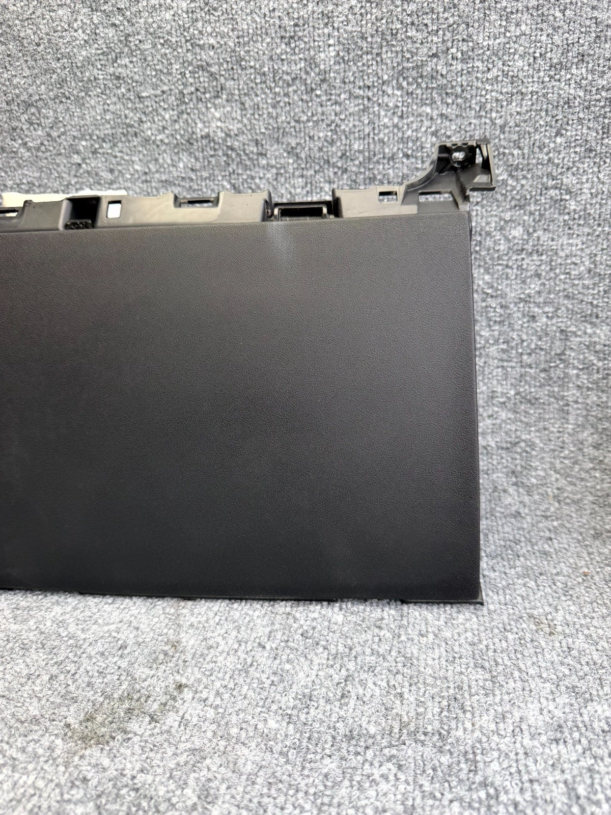 2017-2023 TESLA MODEL 3 FRONT DASHBOARD GLOVE BOX COMPARTMENT OEM, 1083331-00-A