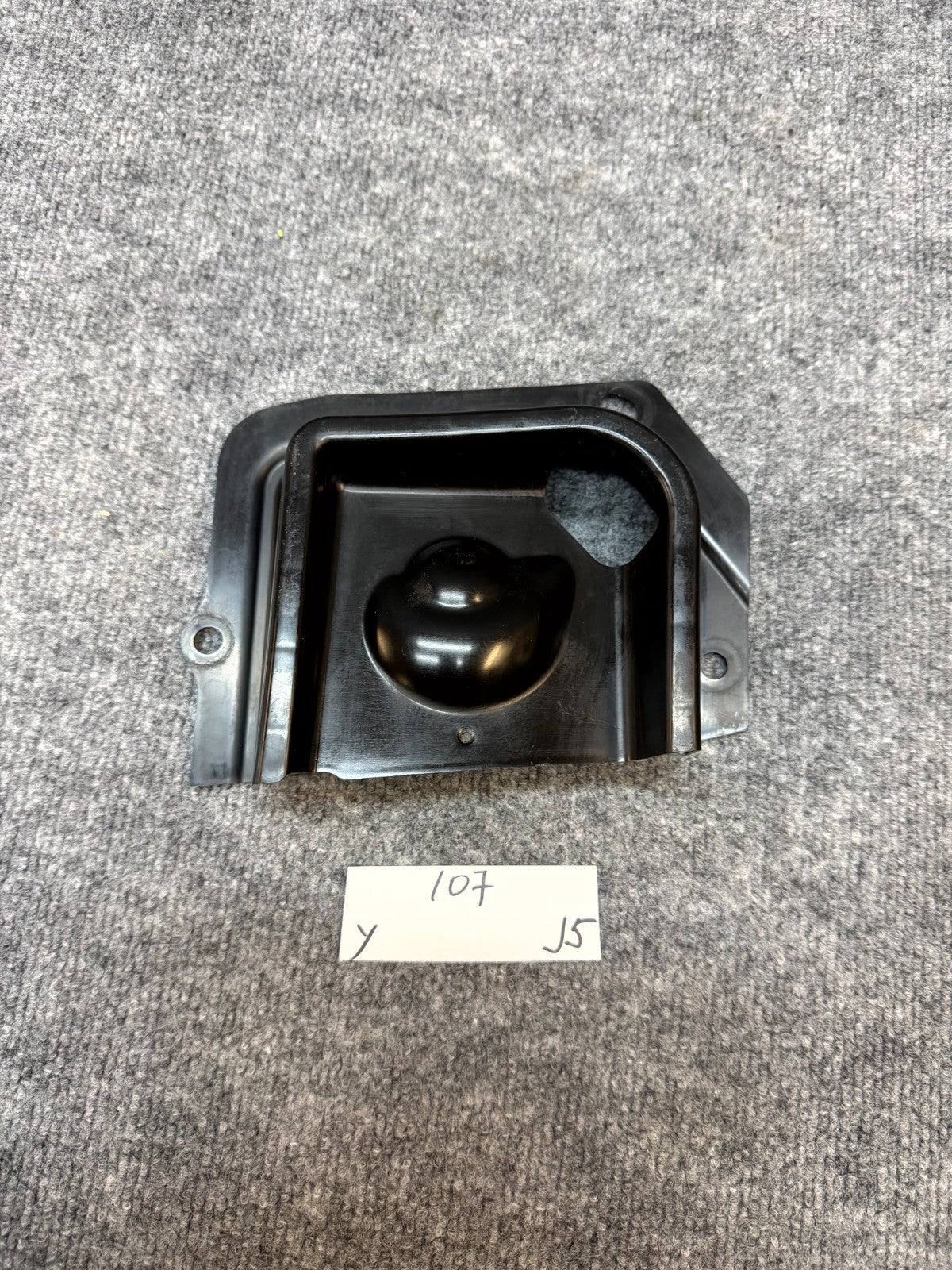 20-23 TESLA MODEL Y RIGHT COWL PANEL SHOCK TOWER COVER MOLDING OEM 1494084-00-A