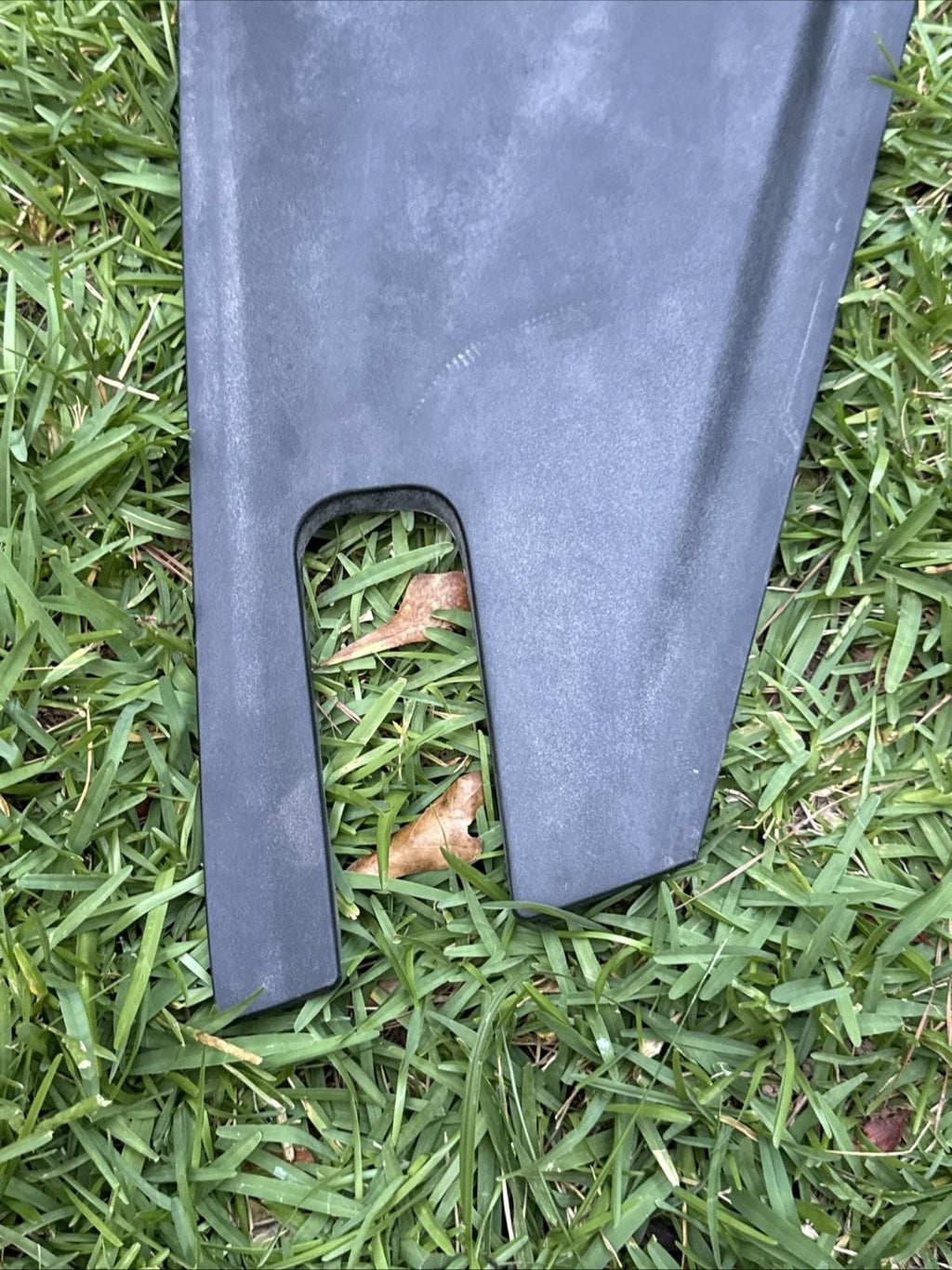 ♦️16-20 TESLA MODEL S FRONT LEFT SIDE UNDER HOOD APRON TRIM OEM, 1060478-00-B