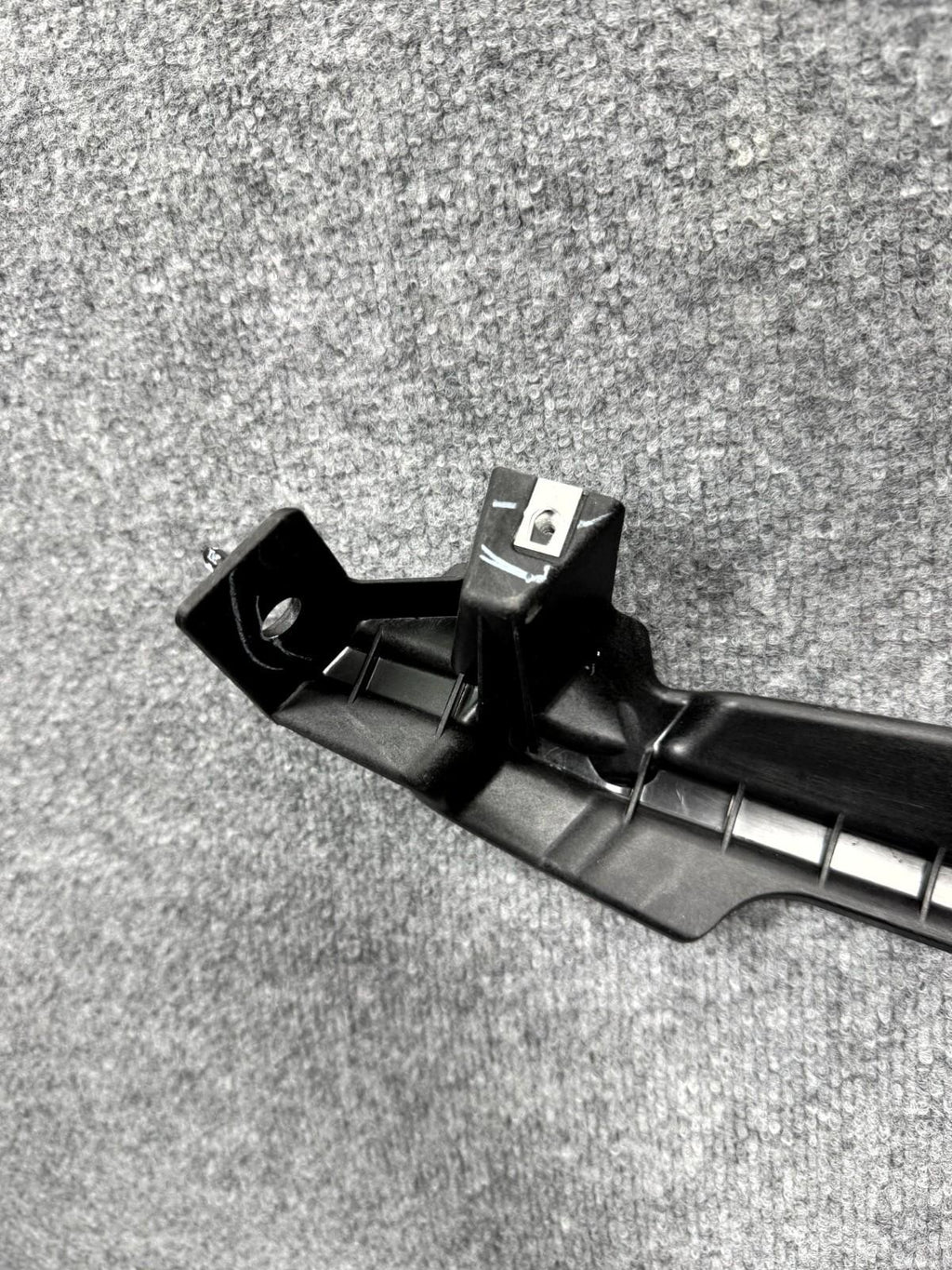 2016-2020 Tesla Model X Rear Left C-Pillar Lower Trim Mount OEM, 1080701-00-D
