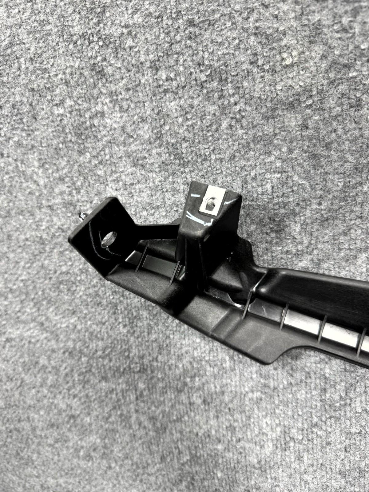 2016-2020 Tesla Model X Rear Left C-Pillar Lower Trim Mount OEM, 1080701-00-D