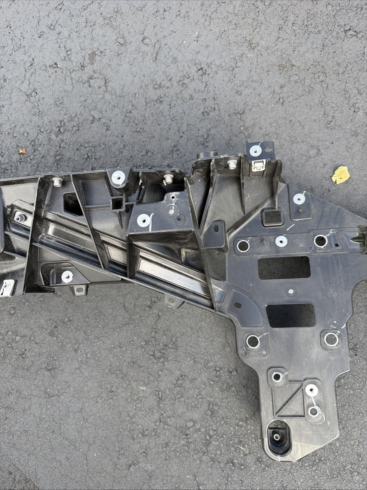 2021-2024 Tesla Model S Front radiator core support OEM 1610659-02-C