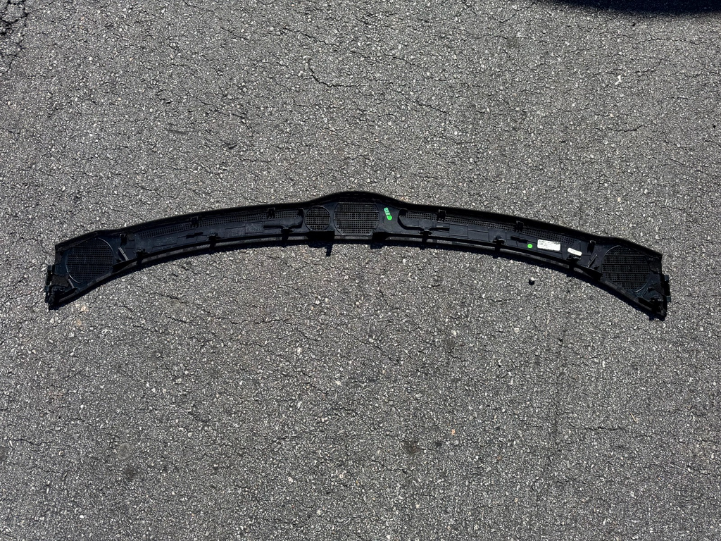 ♦️17-23 TESLA MODEL 3 DASHBOARD INSTRUMENT PANEL SPEAKER GRILLE OEM, 1083390-00