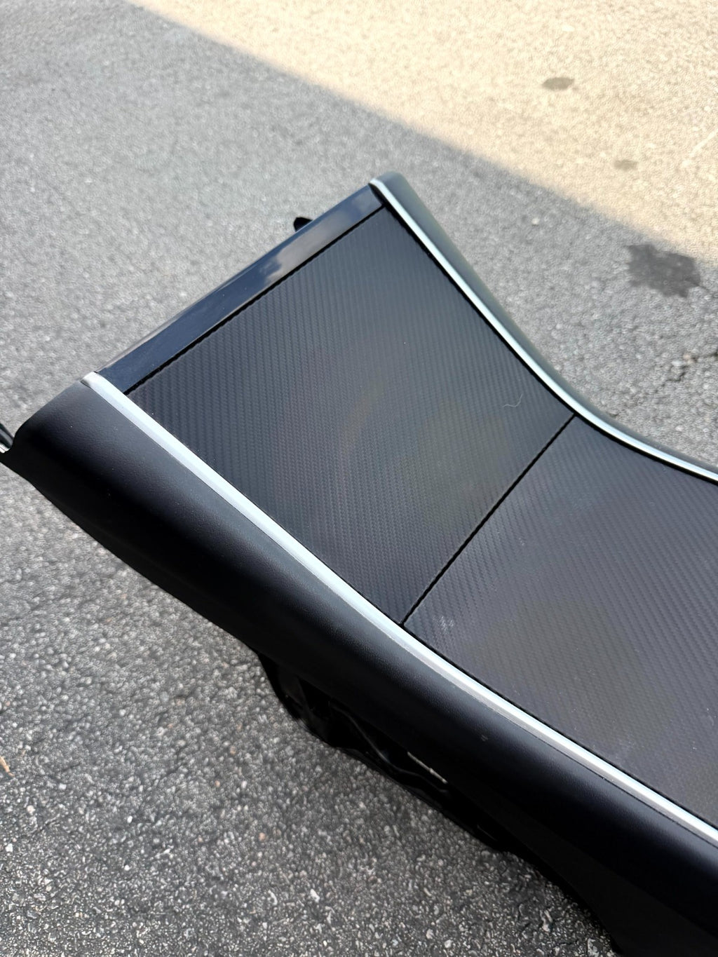 2017 – 2023 TESLA MODEL 3 FRONT CENTER CONSOLE ARMREST OEM, 1755501-99-A