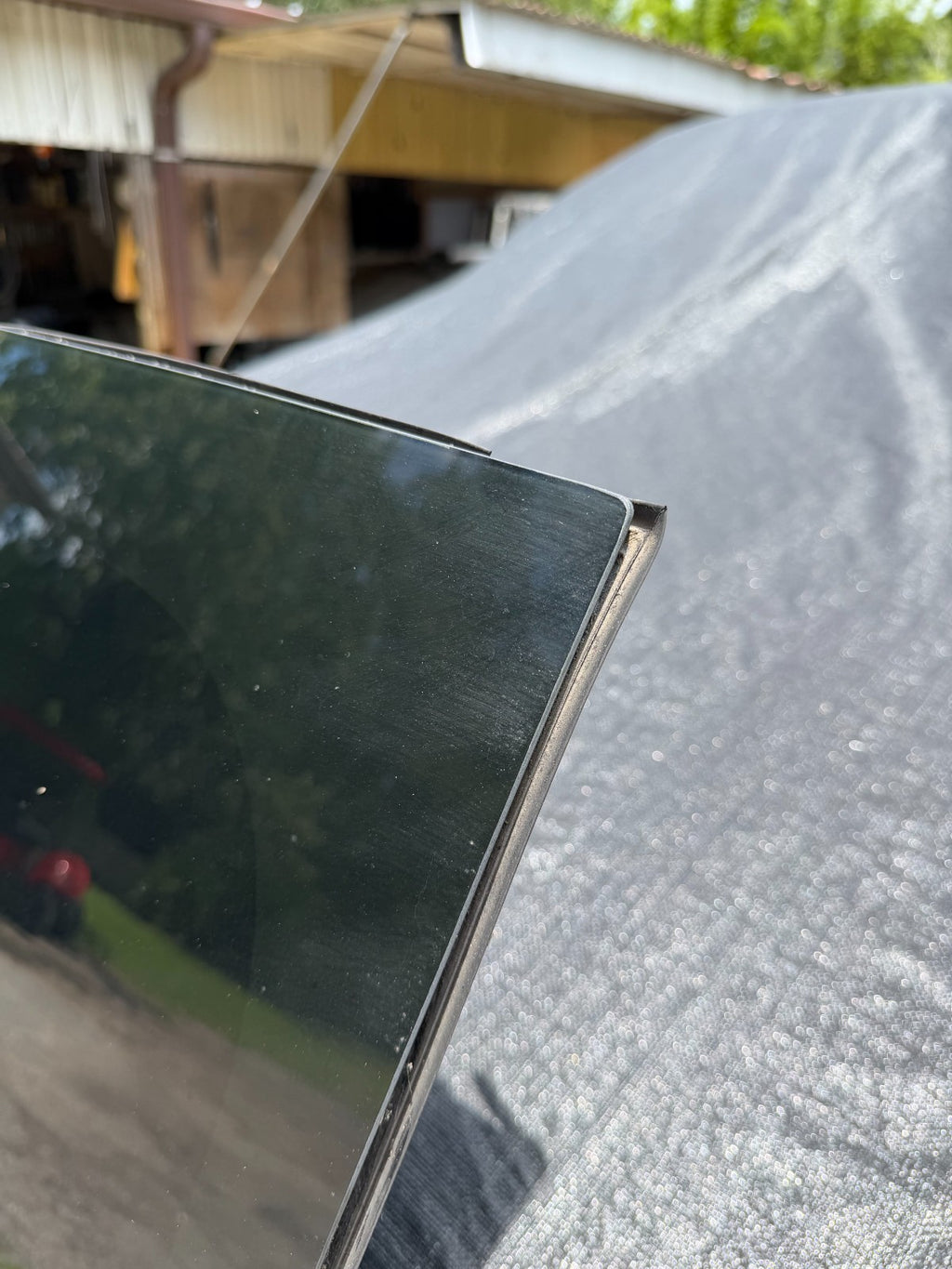 2021-23 Model 3 M3 Rear Trunk Panoramic Backlite Glass Back Section