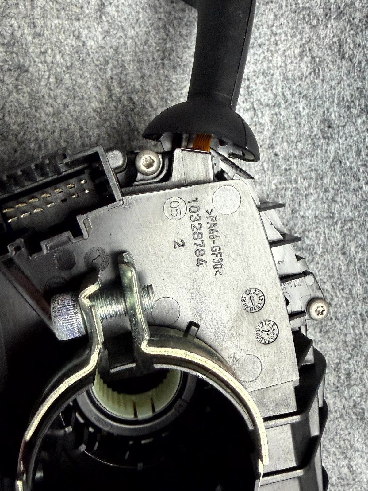 ♦️17-23 TESLA MODEL 3 Y FRONT STEERING COLUMN CONTROL MODULE OEM, 1097662-00-N