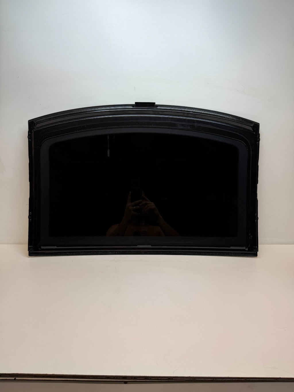 2015-17 Model S Panoramic Roof Moving Sunroof Glass (Front Section) 1077866-00-A