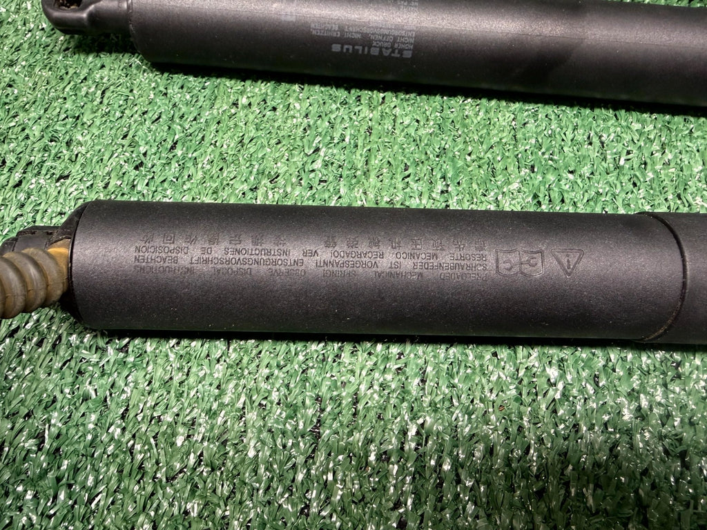 ♦️20-24 TESLA MODEL Y REAR LEFT & RIGHT TRUNK SHOCK STRUT OEM, 1500602-00-A