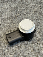 OEM Bumper Parking Ultrasonic Sensor White 2525002-11-D For 21-23 Tesla SX