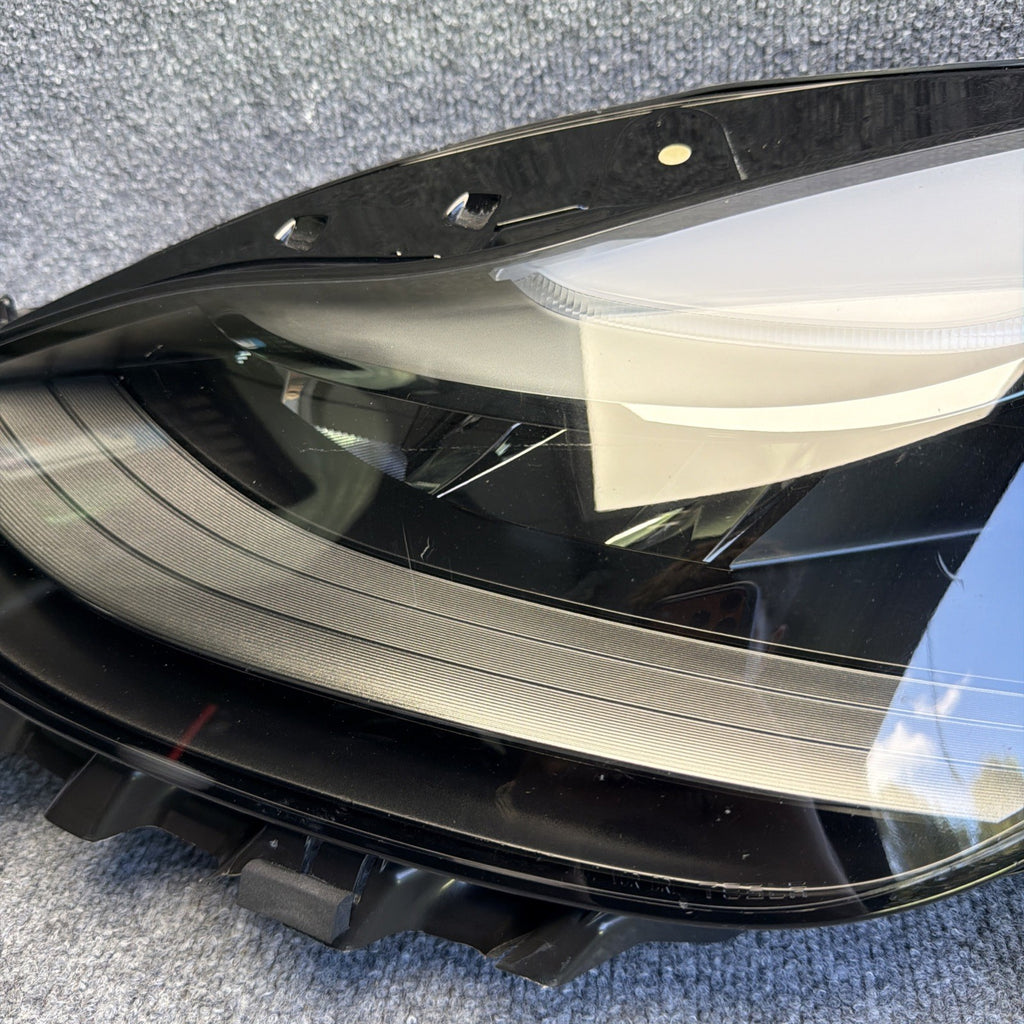 2021 2022 2023 Tesla Model 3 Y Matrix Left Driver LED Headlight OEM 1514952-00-E