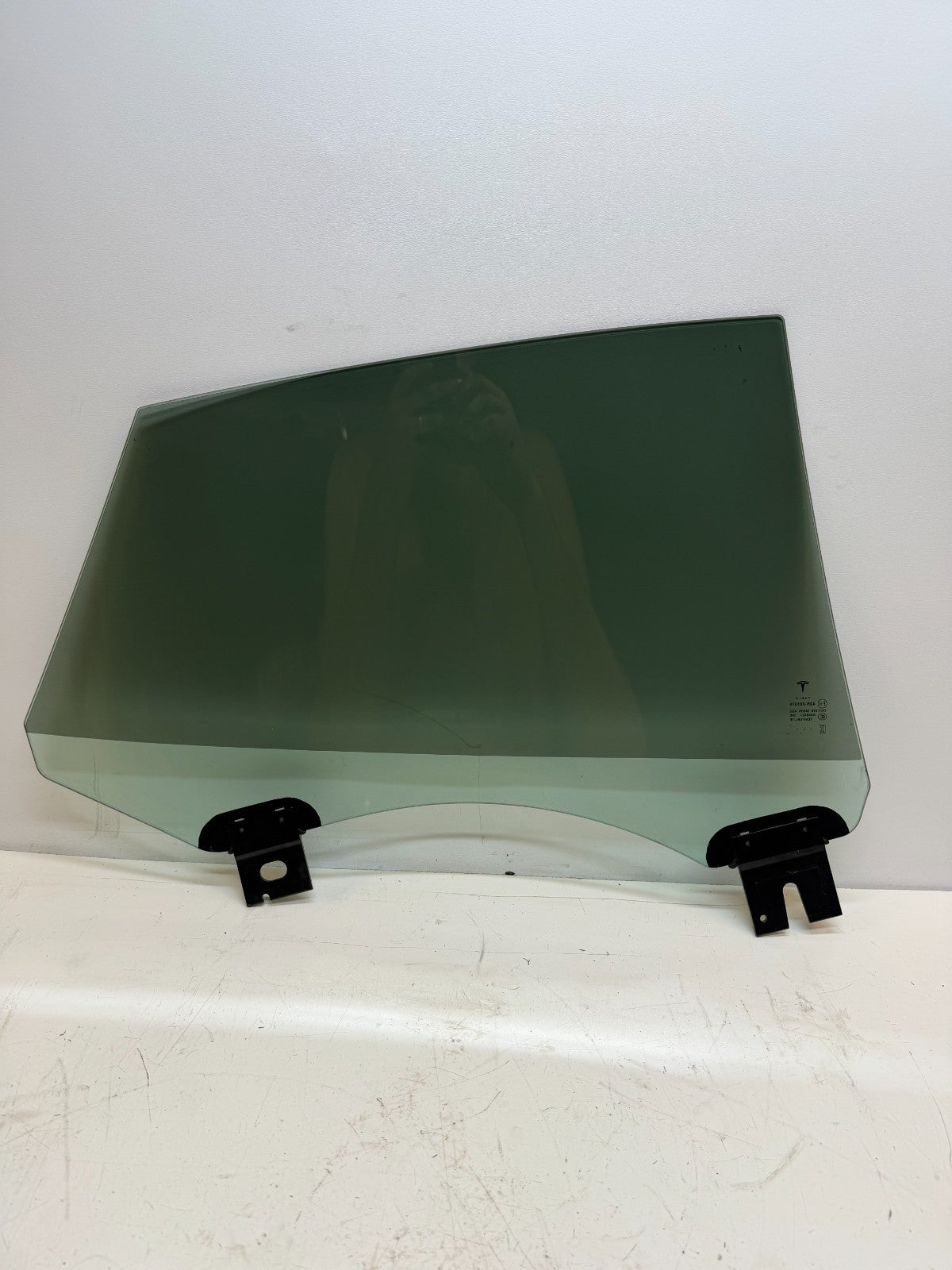 12-20 Tesla Model S Rear Left Driver Side Door Window Glass 43R-001074