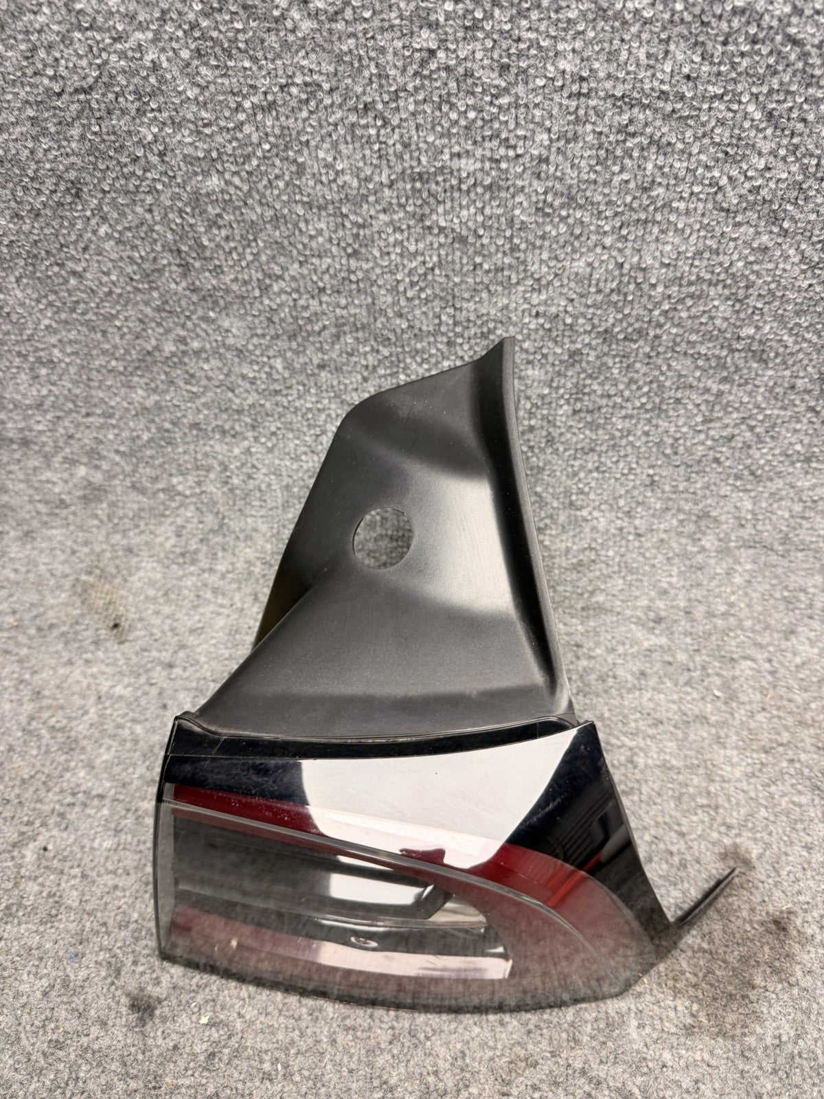 2020-2024 Tesla Model Y Right Passenger Side Taillight Quarter Mounted 3 Pin OEM