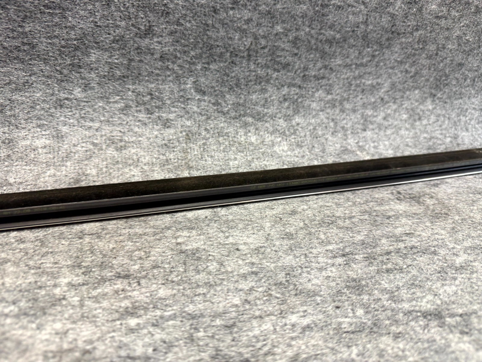 ♦️17–23 TESLA MODEL 3 REAR LEFT SIDE DOOR MOLDING TRIM STRIP OEM, 1080745-01-J