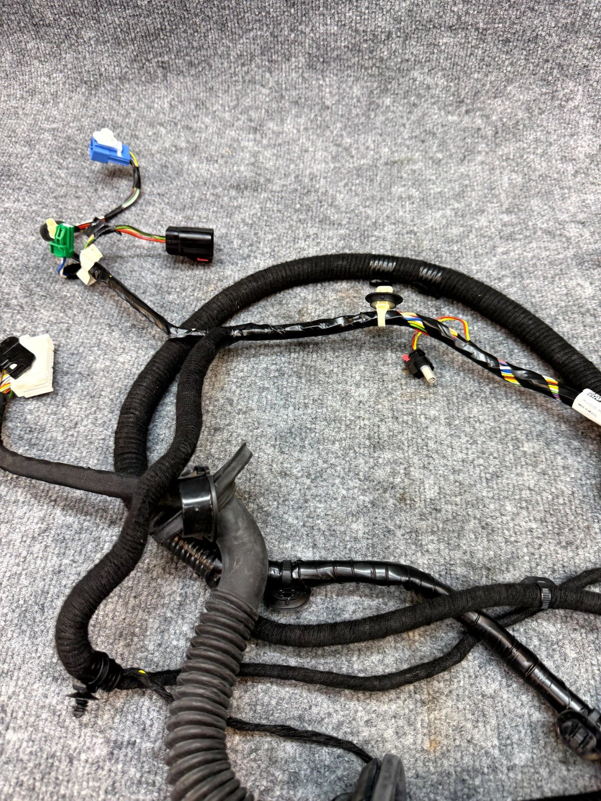 2020-2024 TESLA MODEL Y FRONT LEFT SIDE DOOR WIRING HARNESS OEM, 1489044-00-F