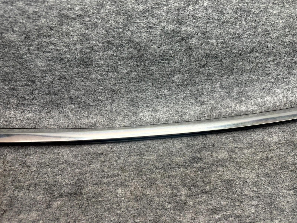 ♦️2017–2023 TESLA MODEL 3 FRONT RIGHT DOOR WINDOW BELT MOLDING OEM, 1080681-00-E