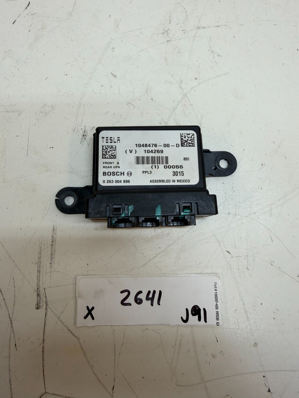 2012-2020 Tesla Model X Park Distance Assist Control Sensor Module 1048476-00-D