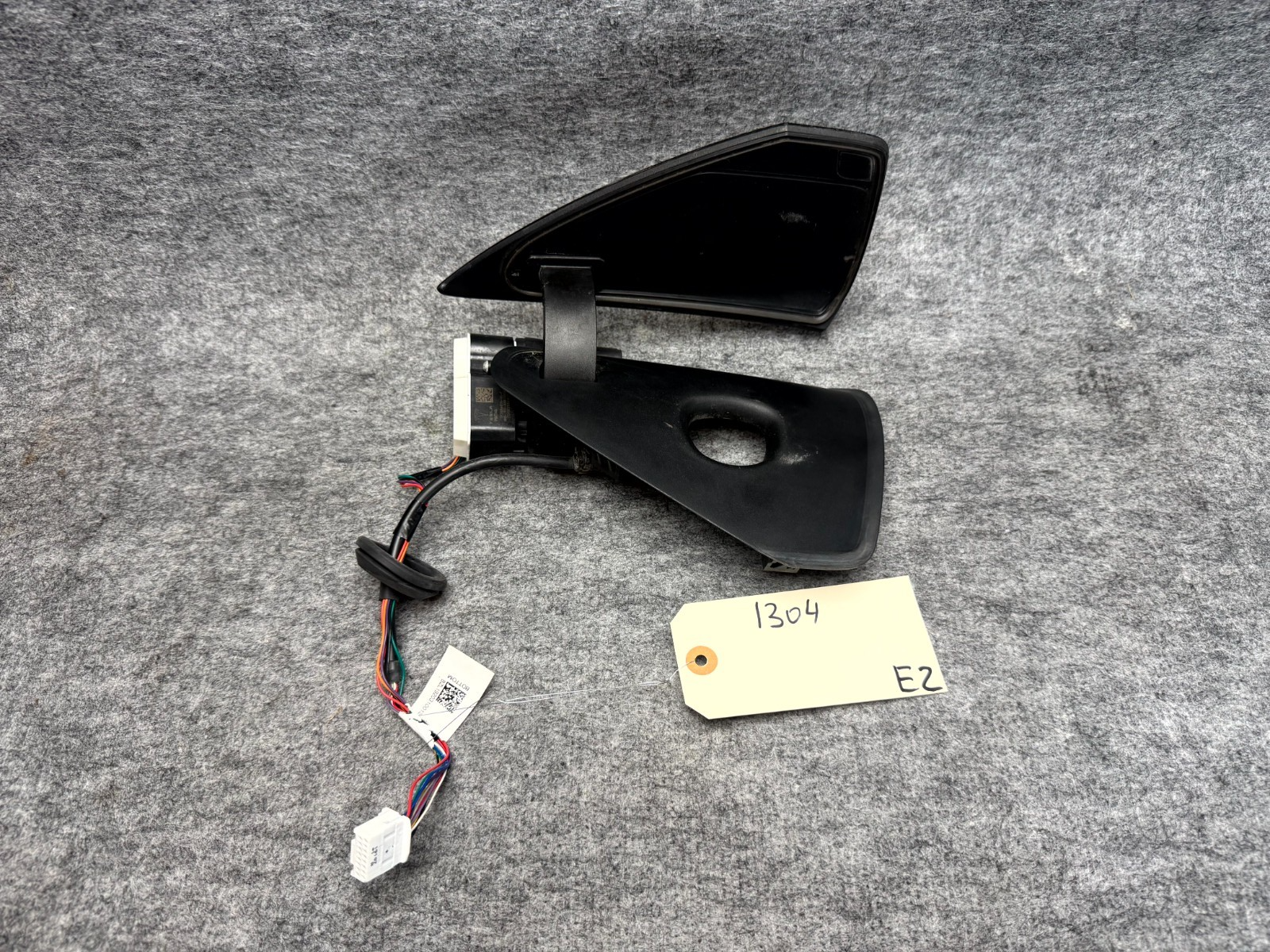 ♦️17–23 TESLA MODEL 3 REAR LEFT CHARGE PORT DOOR COVER REFLECTOR OEM, 108485400G