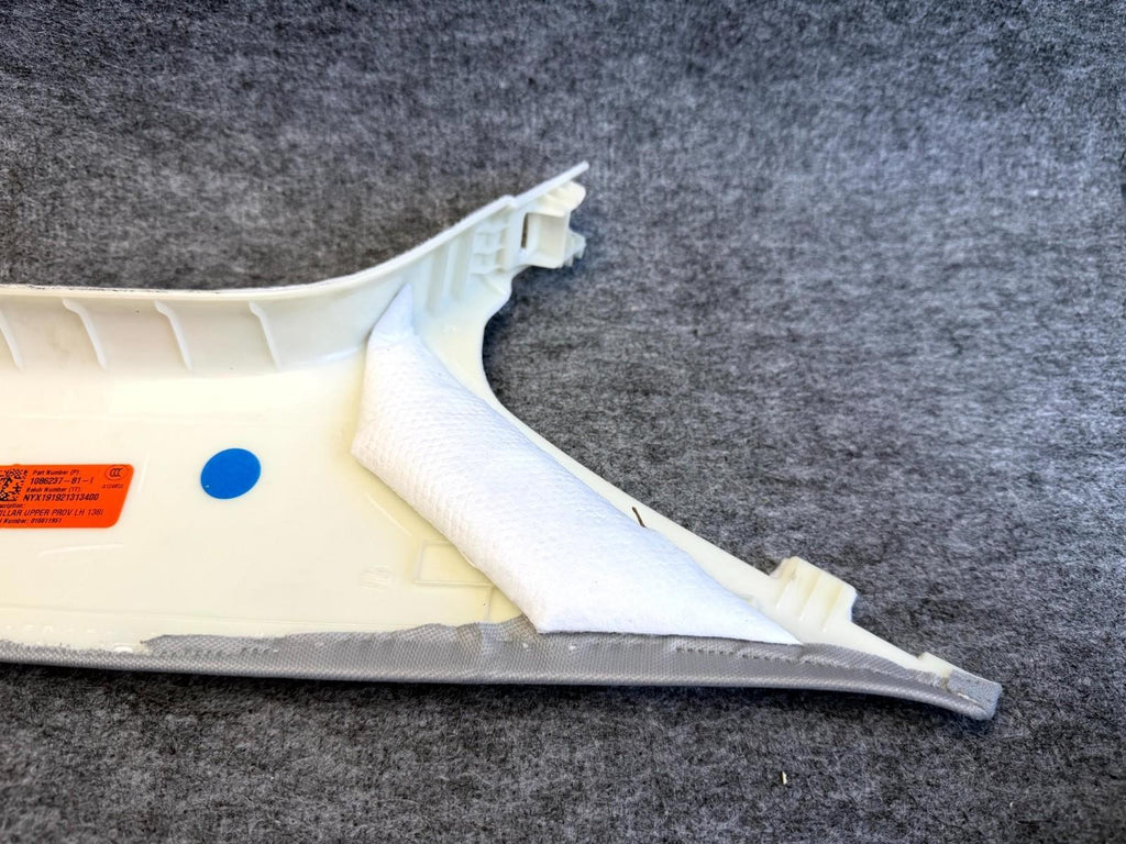 ♦️2017-2023 TESLA MODEL 3 FRONT LEFT UPPER A-PILLAR TRIM COVER OEM, 1086237-81-I