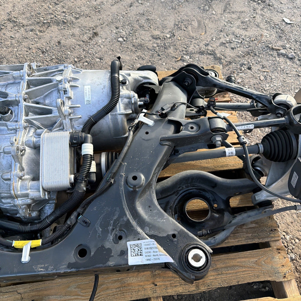 2017-2020 Tesla Model 3 Rear Drive Unit w/ Subframe, Suspension Engine Motor 17K