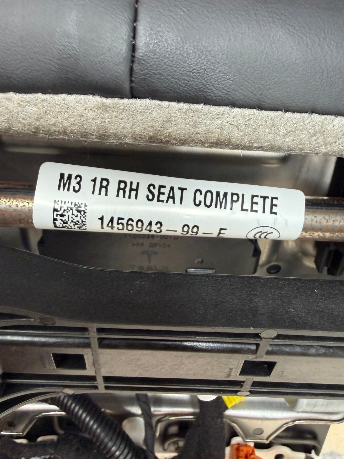 2017-23 Tesla Model 3 Front Right Passenger Side 1st Row Seat Black 1456943-99-E