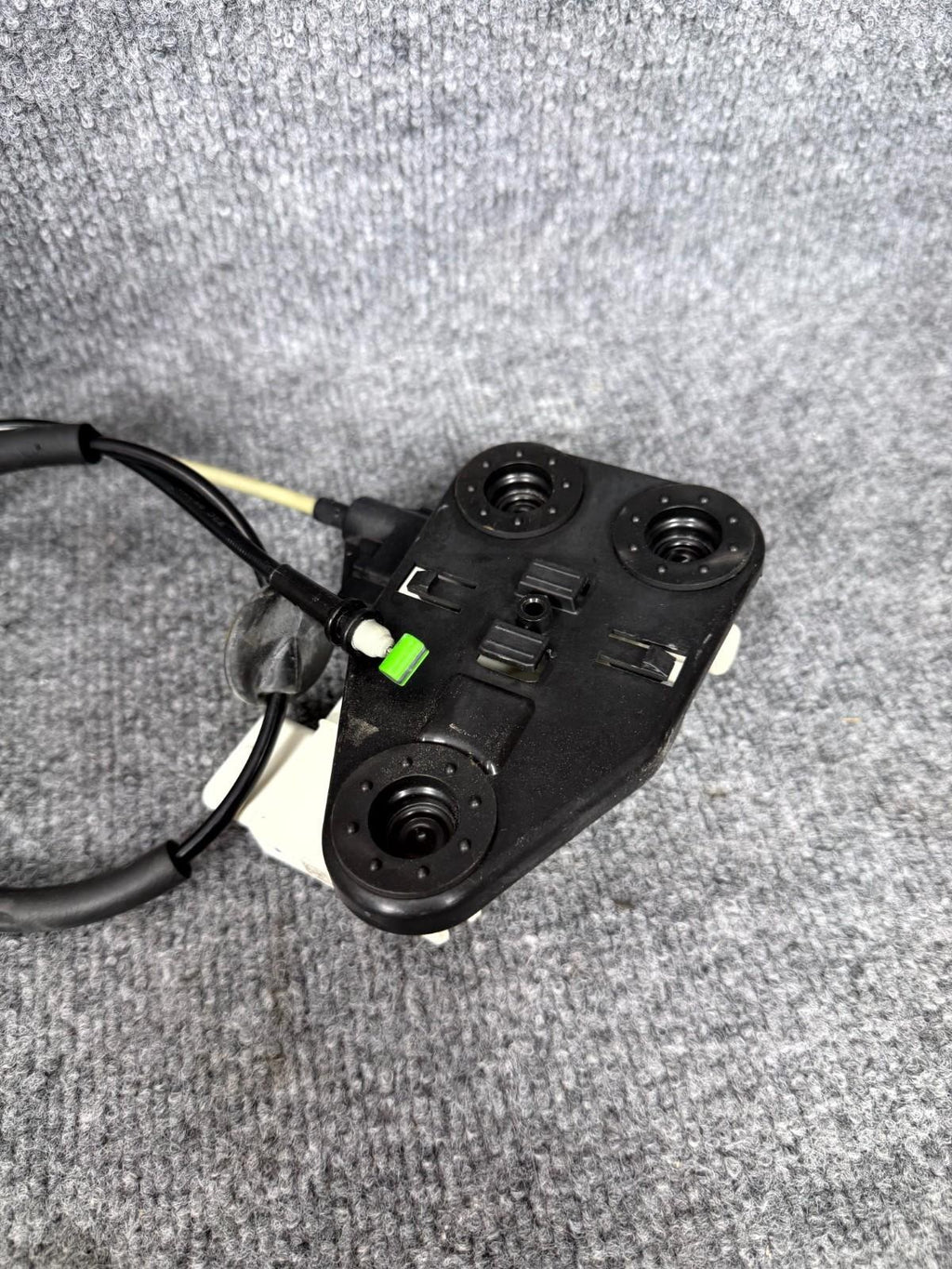 2016-2020 Tesla Model X Front Right Door Lock Latch Actuator OEM, 1112064-00-B