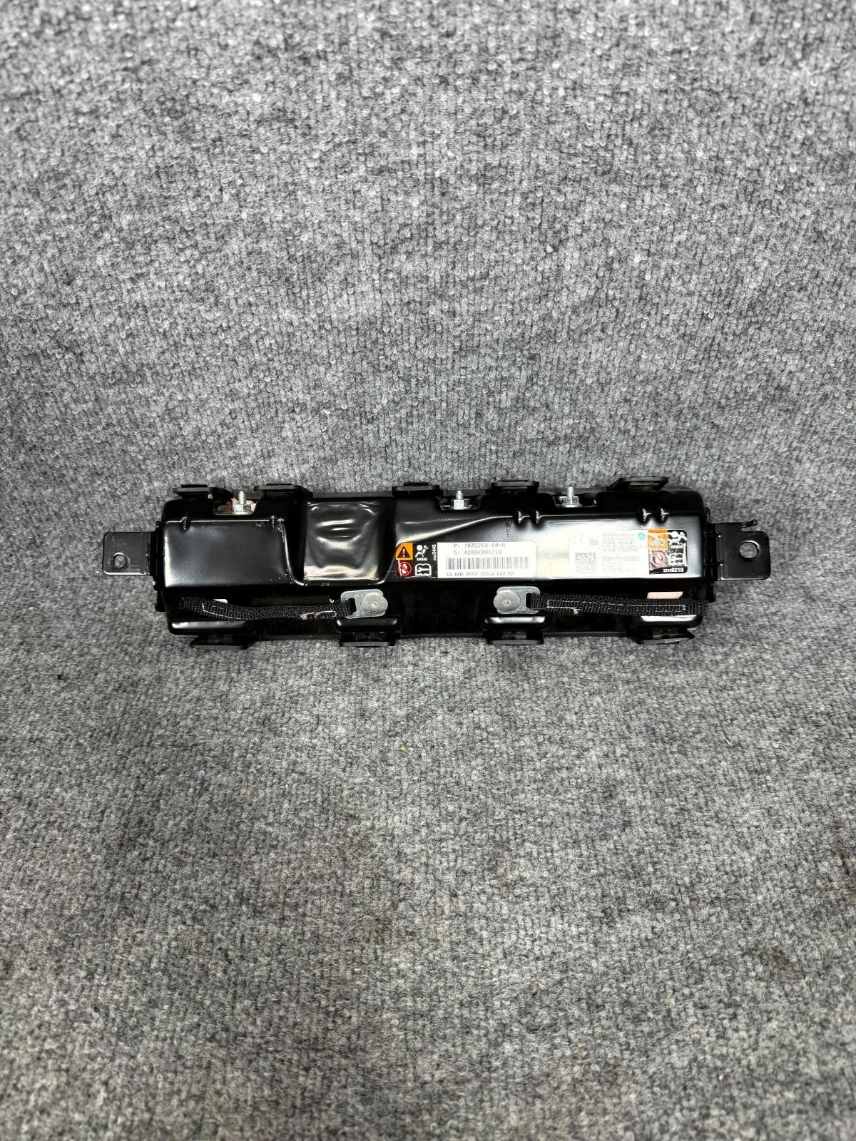 2016-2020 Tesla Model X Right Passenger Side Knee Assembly OEM, 1005260-00-H