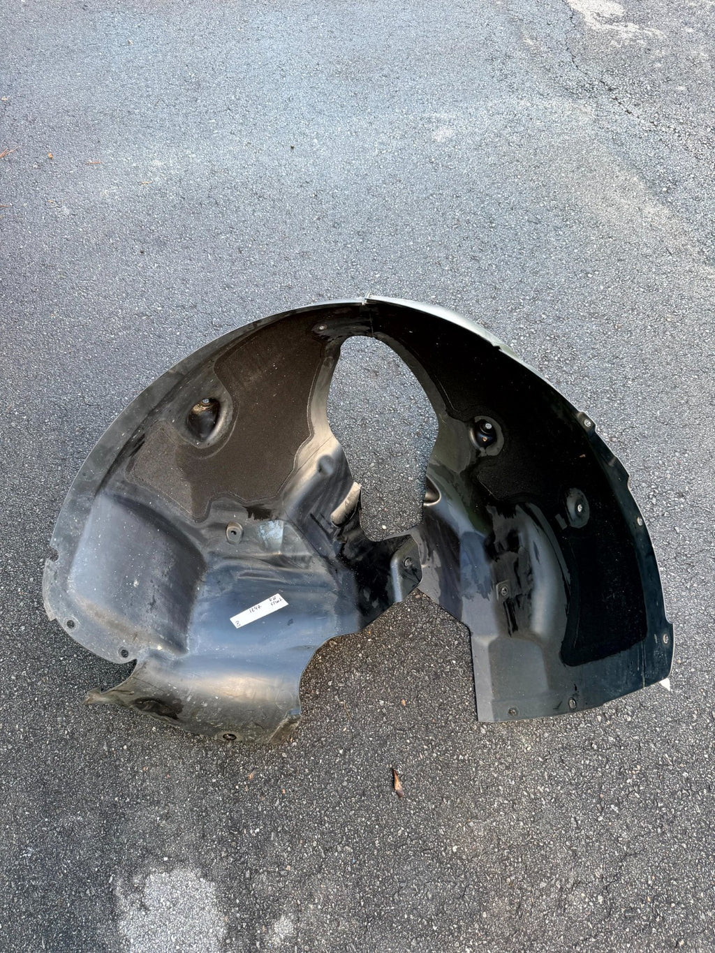 ♦️2017-2023 TESLA MODEL 3 FRONT RIGHT WHEEL FENDER SPLASH SHIELD OEM, 1081582-00