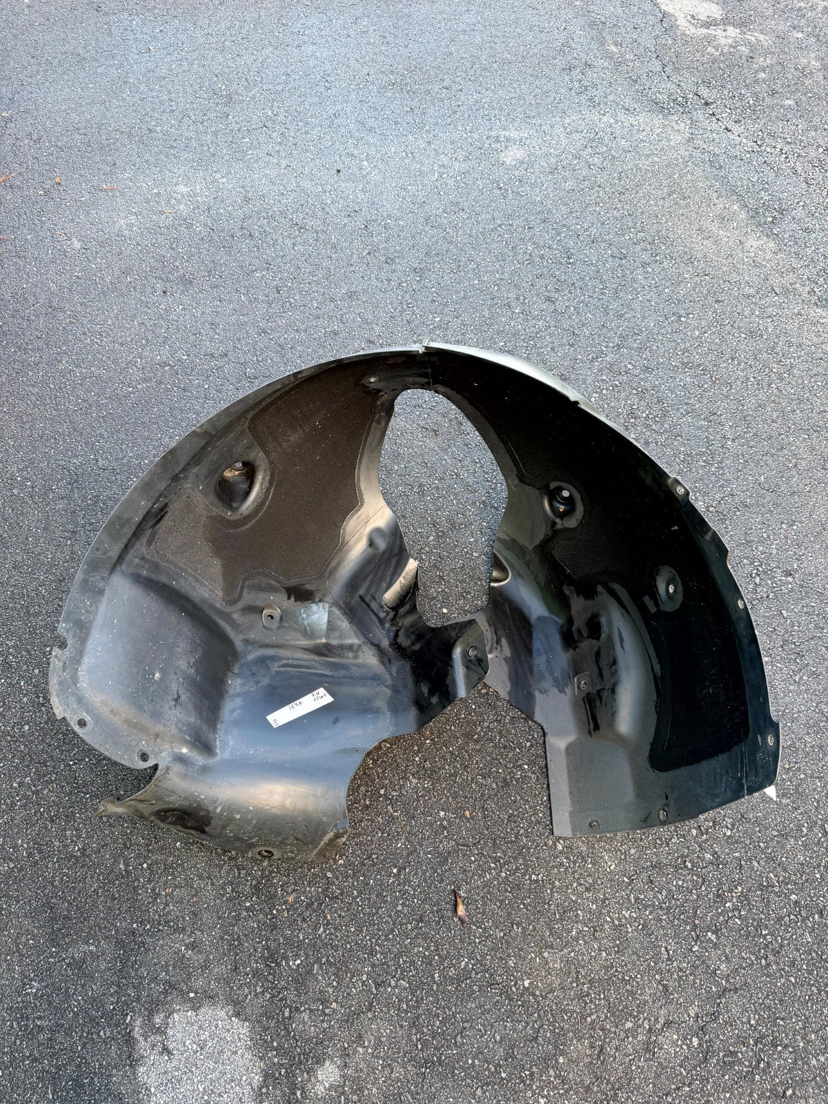 ♦️2017-2023 TESLA MODEL 3 FRONT RIGHT WHEEL FENDER SPLASH SHIELD OEM, 1081582-00