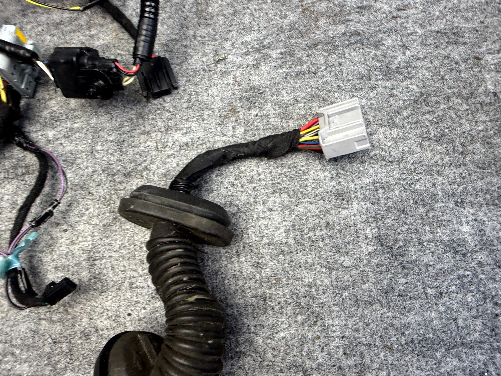 ♦️2012-2020 TESLA MODEL S REAR RIGHT DOOR WIRING HARNESS CABLE OEM, 1004426-00-Q