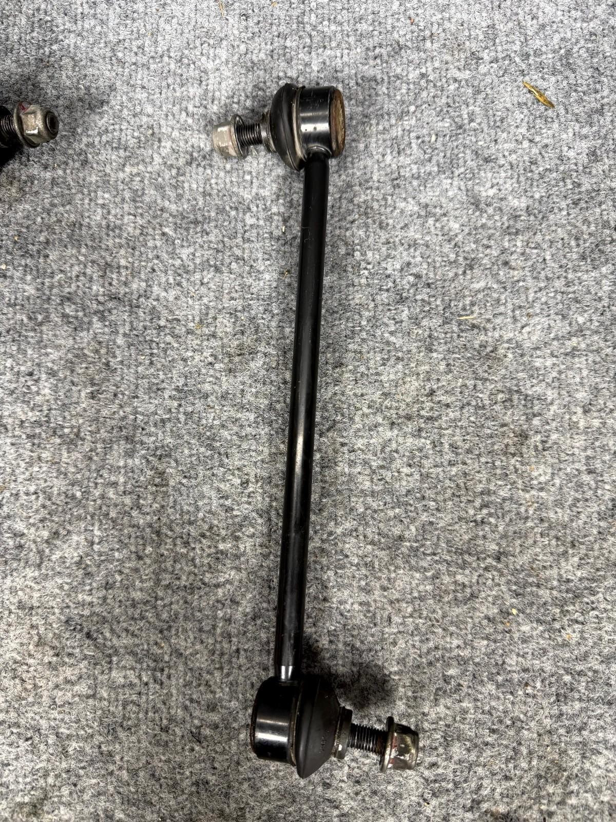 ♦️2016 - 2020 Tesla Model X Front Left & Right Sway Bar Links OEM, 1027391-00-B