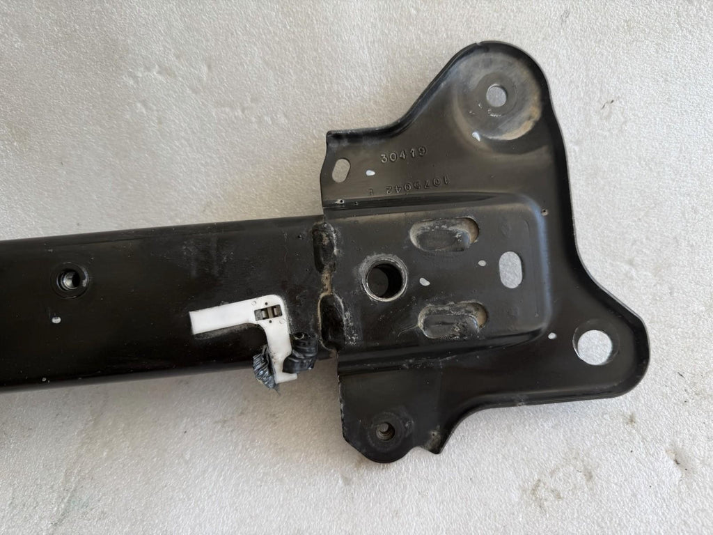 ♦️17-23 TESLA MODEL 3 FRONT SHOCK TOWER BRACE SUPPORT STRUT BAR OEM, 1103565-00A