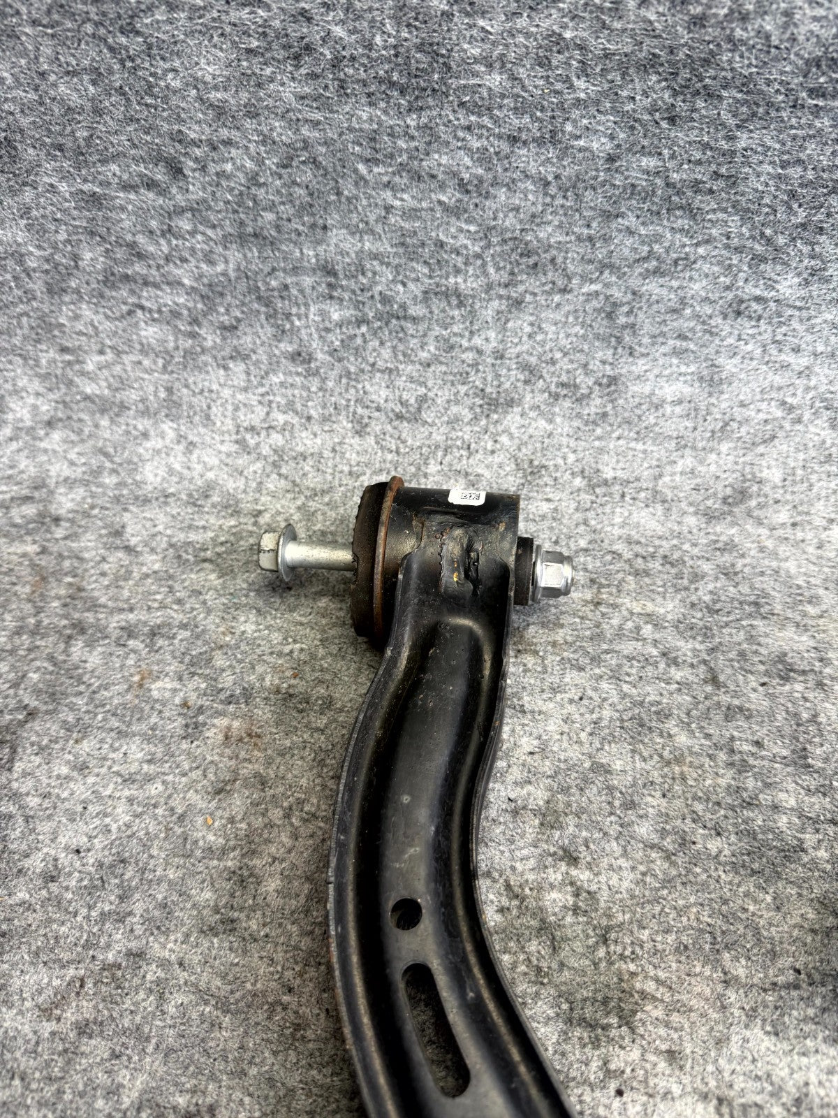 ♦️2012 - 2020 TESLA MODEL S FRONT RIGHT SIDE UPPER CONTROL ARM OEM, 1043966-00-A