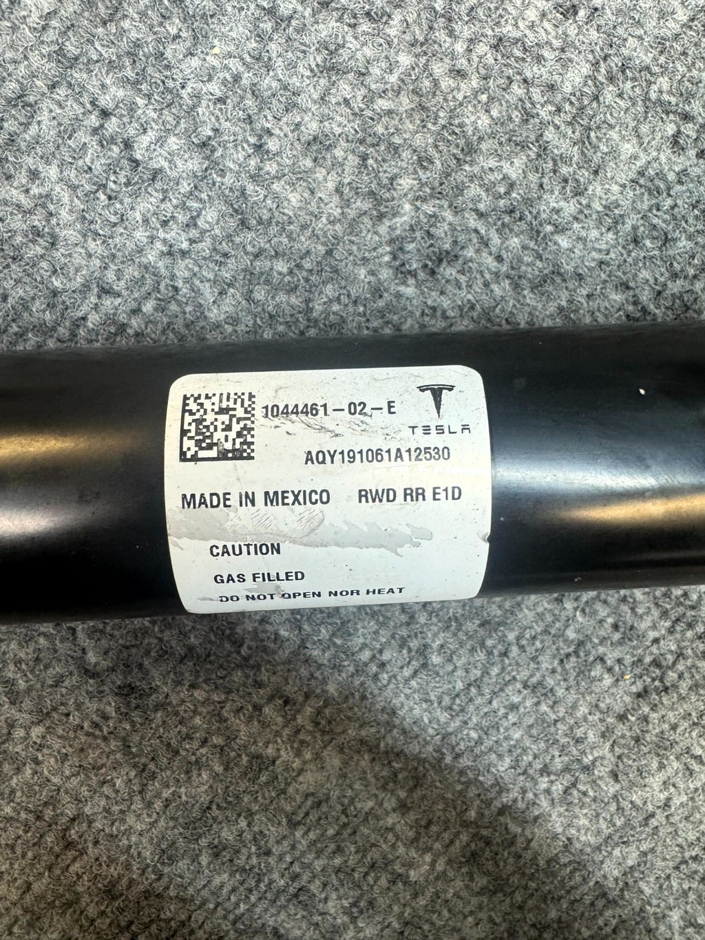 2017-2023 TESLA MODEL 3 REAR RIGHT SUSPENSION SHOCK ABSORBER OEM, 1044461-02-E